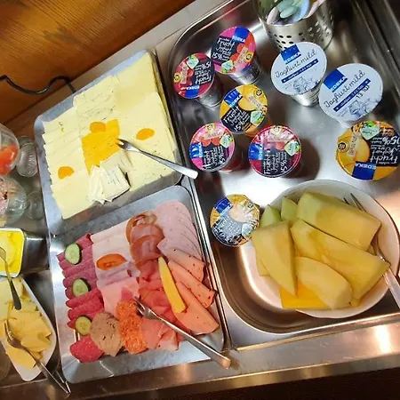 Heidehotel Anna Зольтау