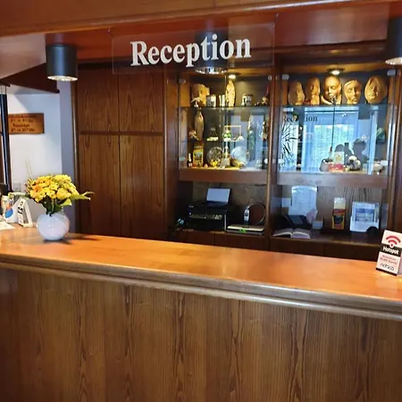 Heidehotel Anna Зольтау