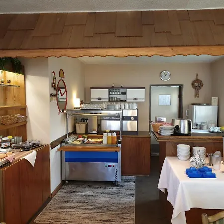 Heidehotel Anna Зольтау