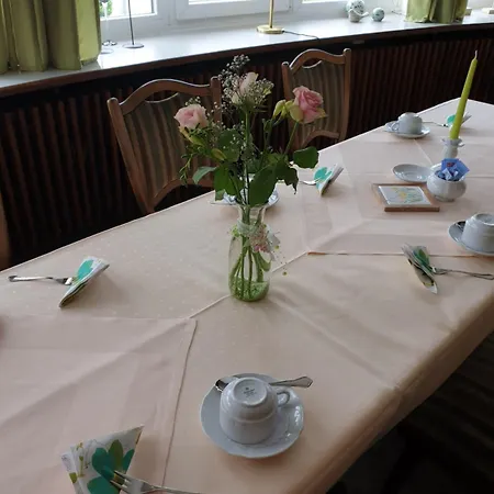 Heidehotel Anna 호텔