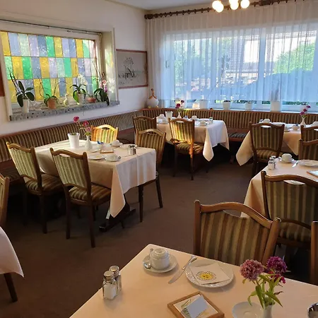 Heidehotel Anna 호텔 졸타우